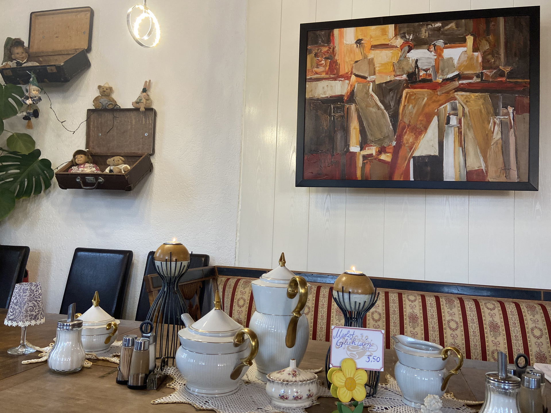 Cafe Nostalgie - Stammtisch